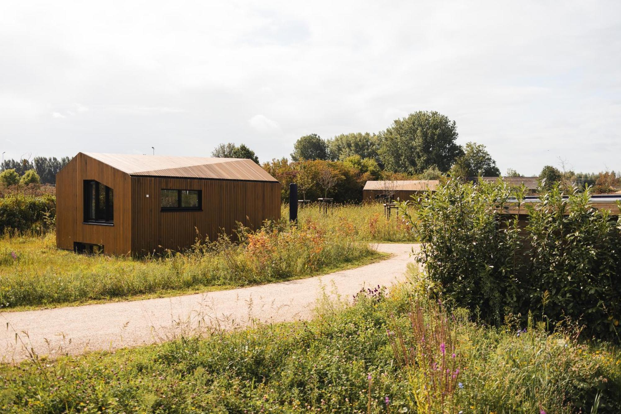 Waterlinie Holiday home *
